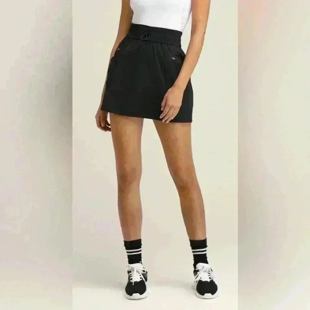 Women’s Wilson Multi Sport Skirt Size Medium Black High Waisted Elastic